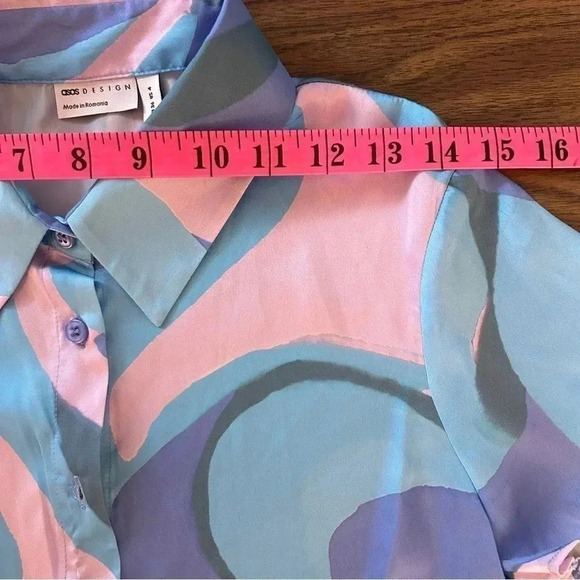 ♥️ ASOS  DESIGN capped sleeve shirt in lilac and blue marble 4 - Picture 6 of 8